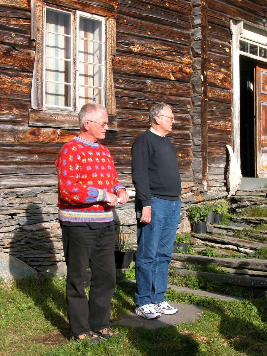 A Spangen og Ragnar Pedersen, Utistuen Nordvang, Dalsbygda
Seminaret: Byggeskikk langs grensa