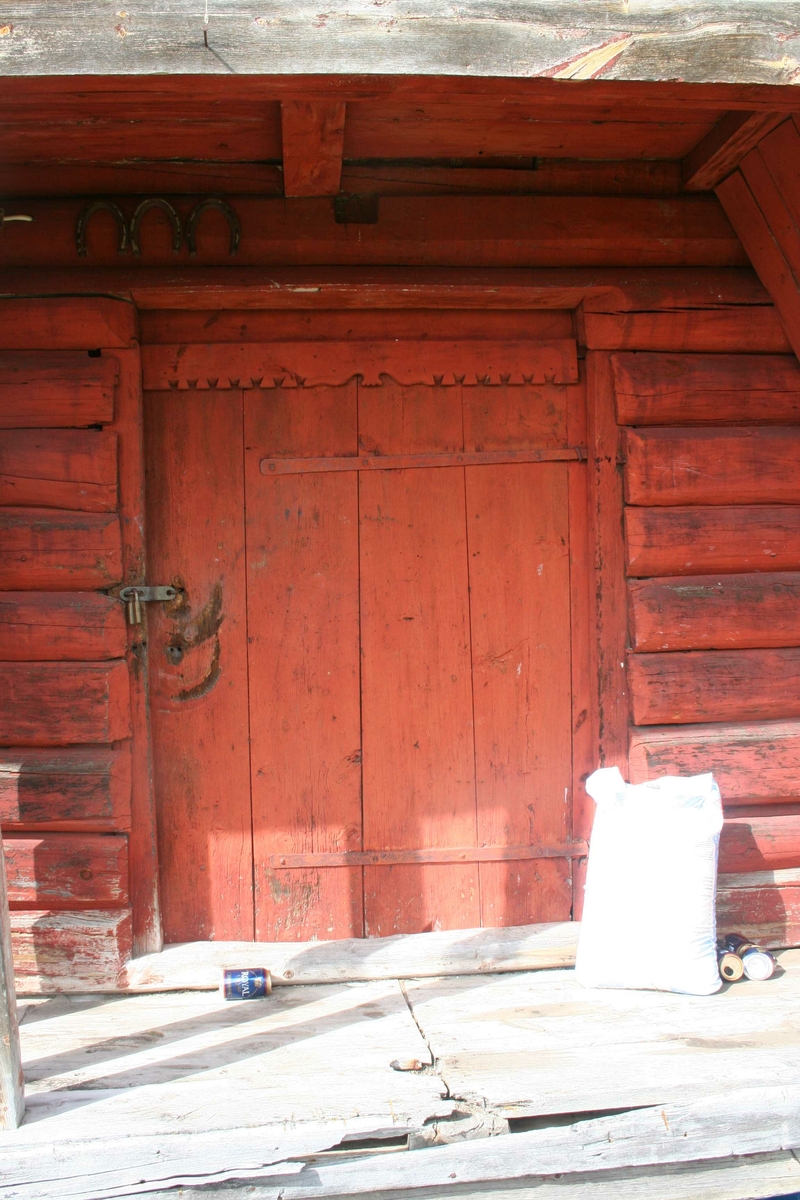 Loft, Streitlien mellom, Nordistugu