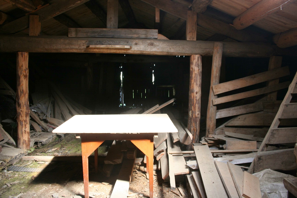 Fjøs, Døllia Einunndalen