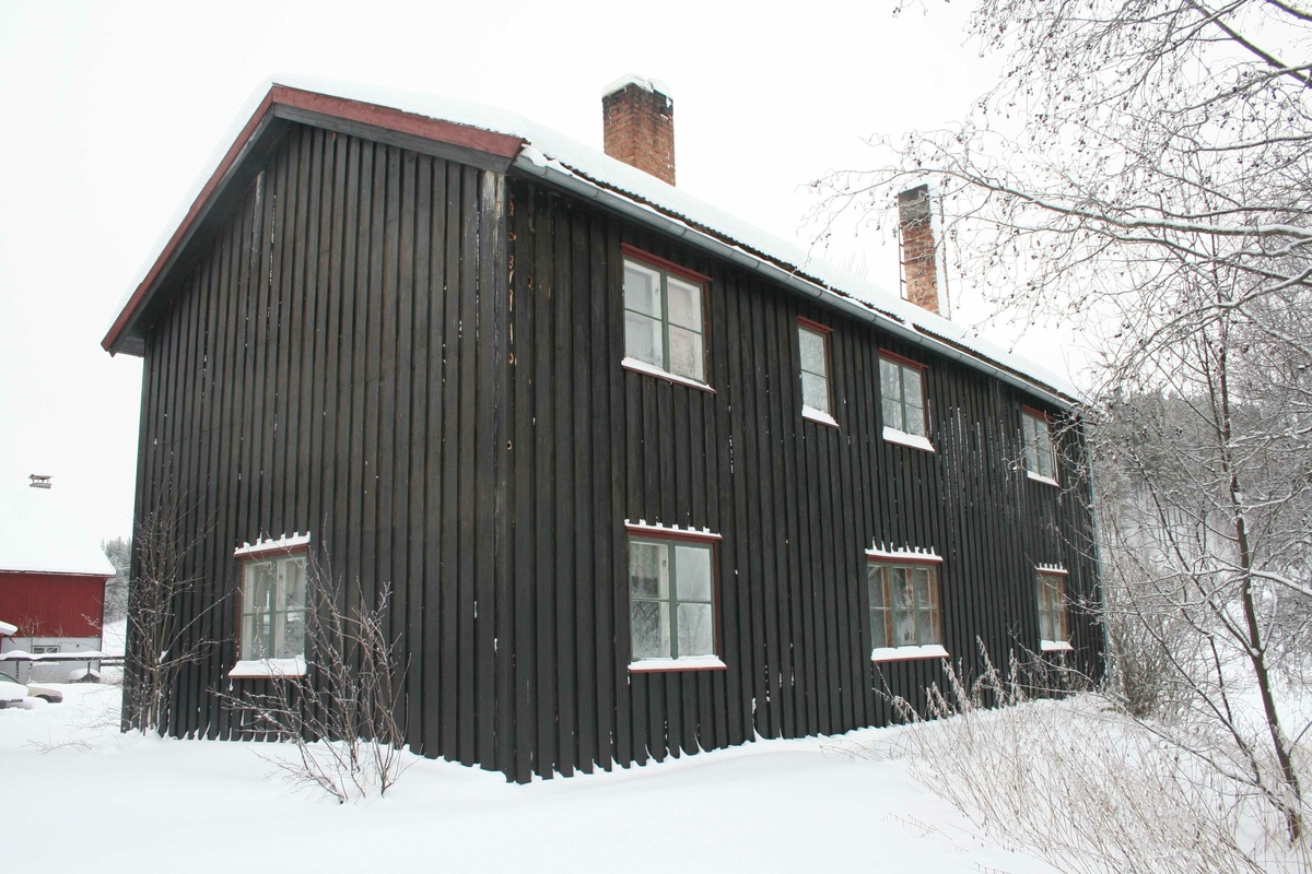 Hovedbygning, Dalstrøen, Fåset