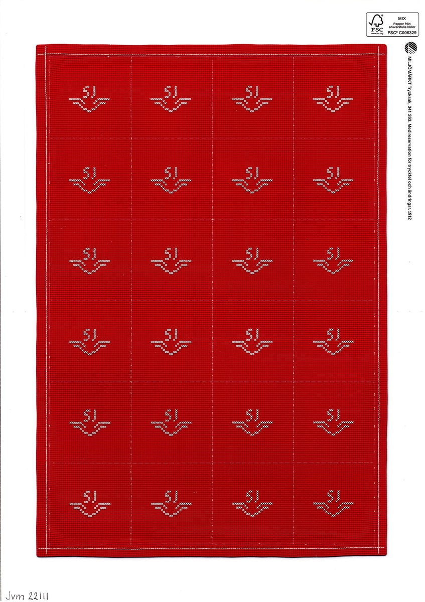 Ett vikt ark med en förvaringsask med texten "JULMEMORY SJ"på framsidan att trycka ut och vika och på baksidan spelregler och instruktion för vikningen. På andra halvan av det vikta arket finns motivsidan av spelkorten till ett memory som går att trycka ut.
Spelkorten är vita med olika julmotiv i rött. Ett par har motiv av fronten av ett snabbtåg. Nedanför spelkorten står det "Tryck försiktigt ut korten ur arket." Baksidan av memoryt är röd med SJ logotyp i vitt på varje spelkort. Motiven samt logotypen är utförda som i korsstygn på en väv. Trycksaken är miljömärkt.