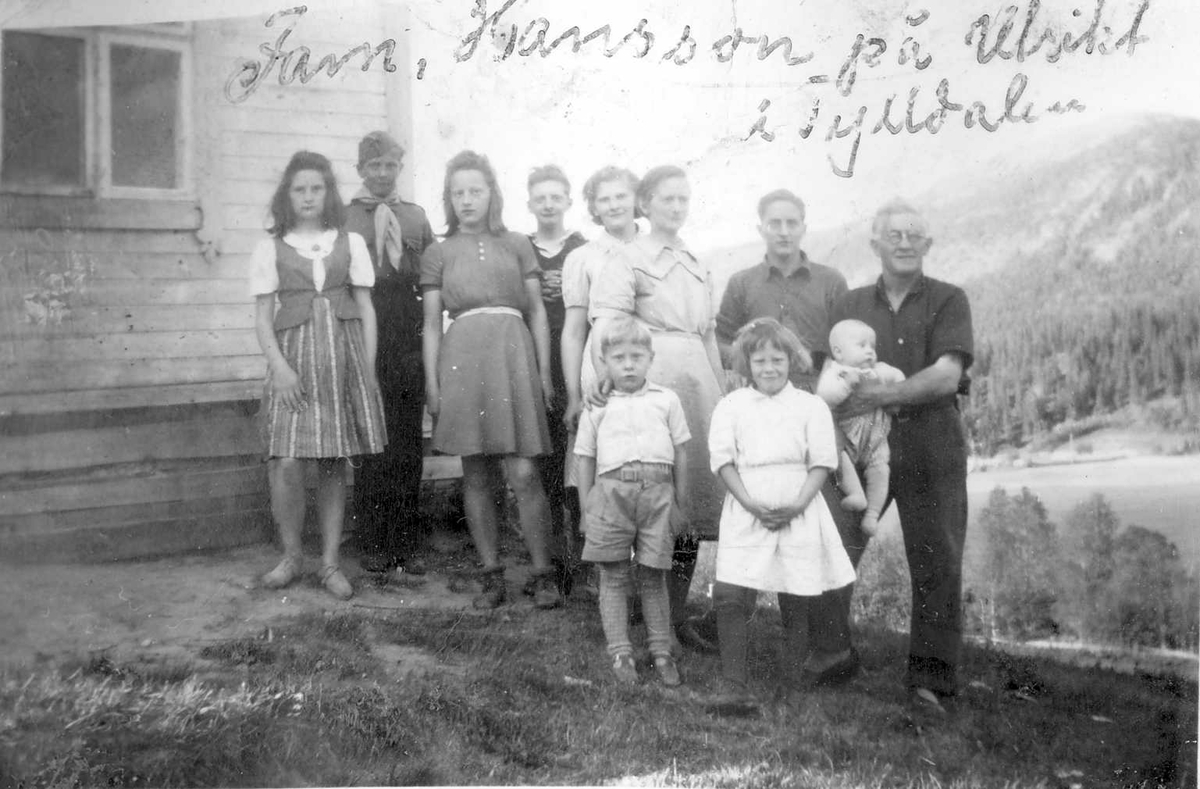 Gruppebilde, familien Hansson