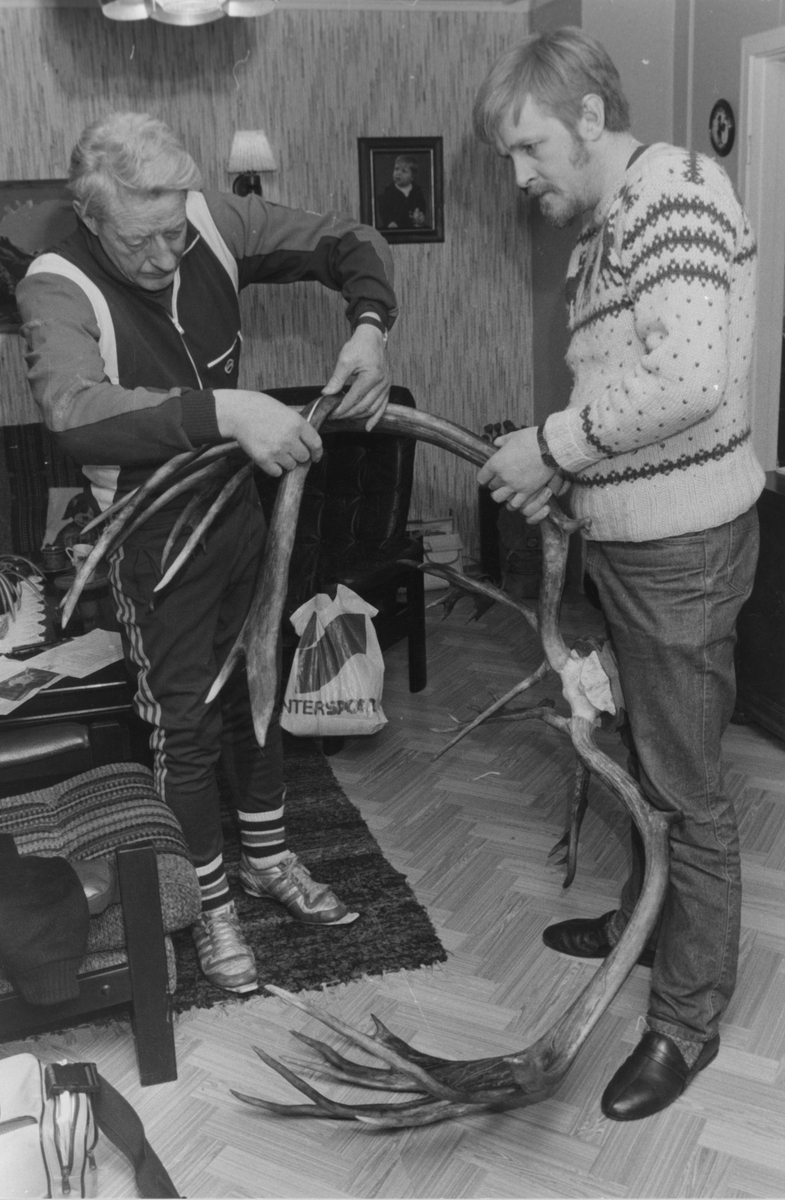 "Storverk om elg og elgjakt" Johannes Bredalslien bok