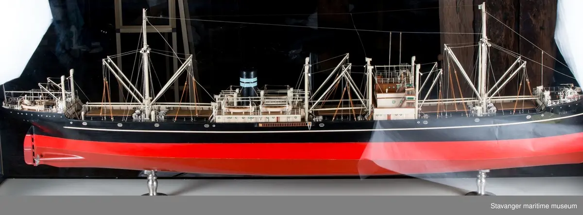 Skipsmodell av M/S Tourcoing.