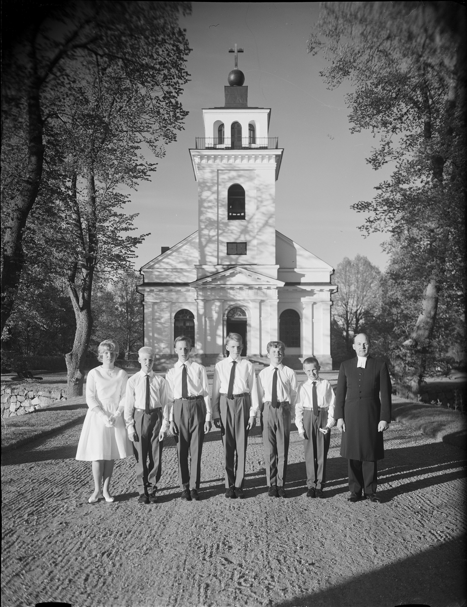 Konfirmander, Forsmarks kyrka, Uppland