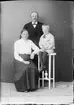 Johan Jansson med familj, från Snesslinge, Börstil socken, Uppland 1922