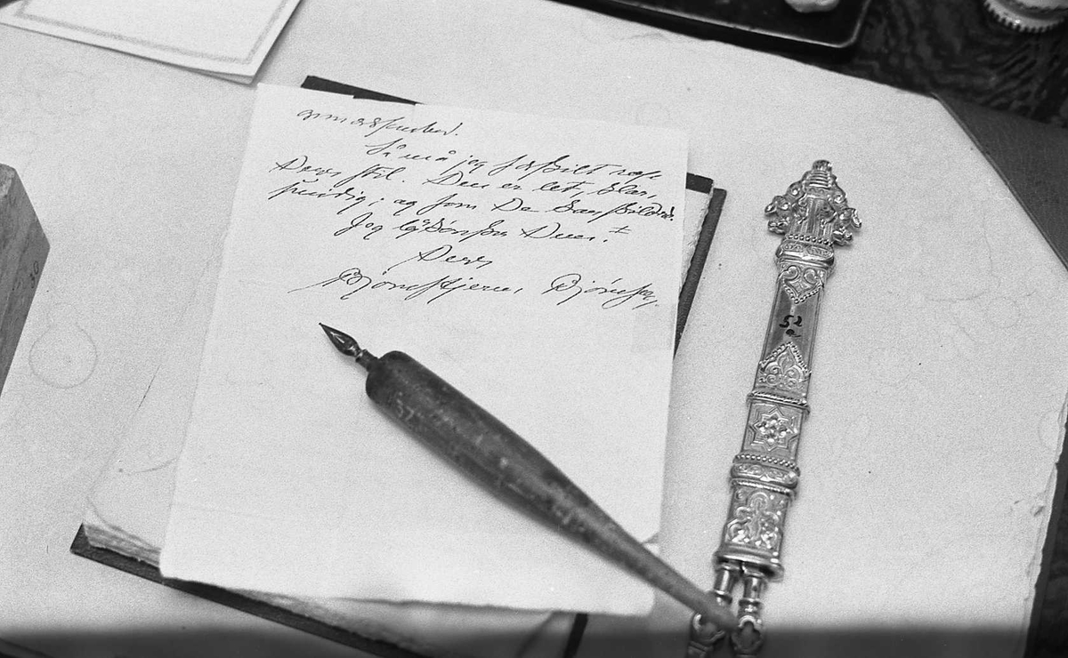 DOK:1971, skrivebord, arbeidsværelse,