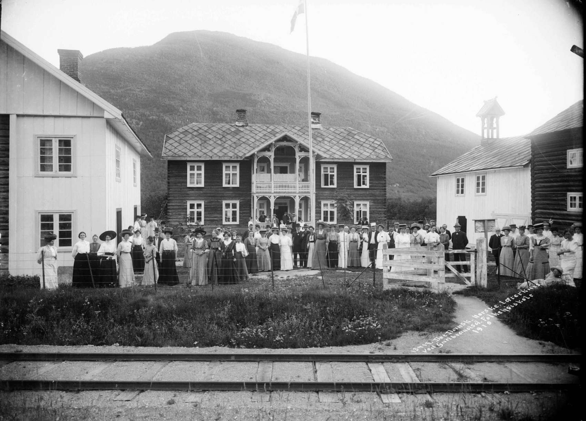 Dansk Norsk lærerkurs med gaarden Vik, Kvam. 10/10 - 10. Kort: Det Dansk-Norske lærerkurs ved Gudbrandsd.Folkehøiskole.