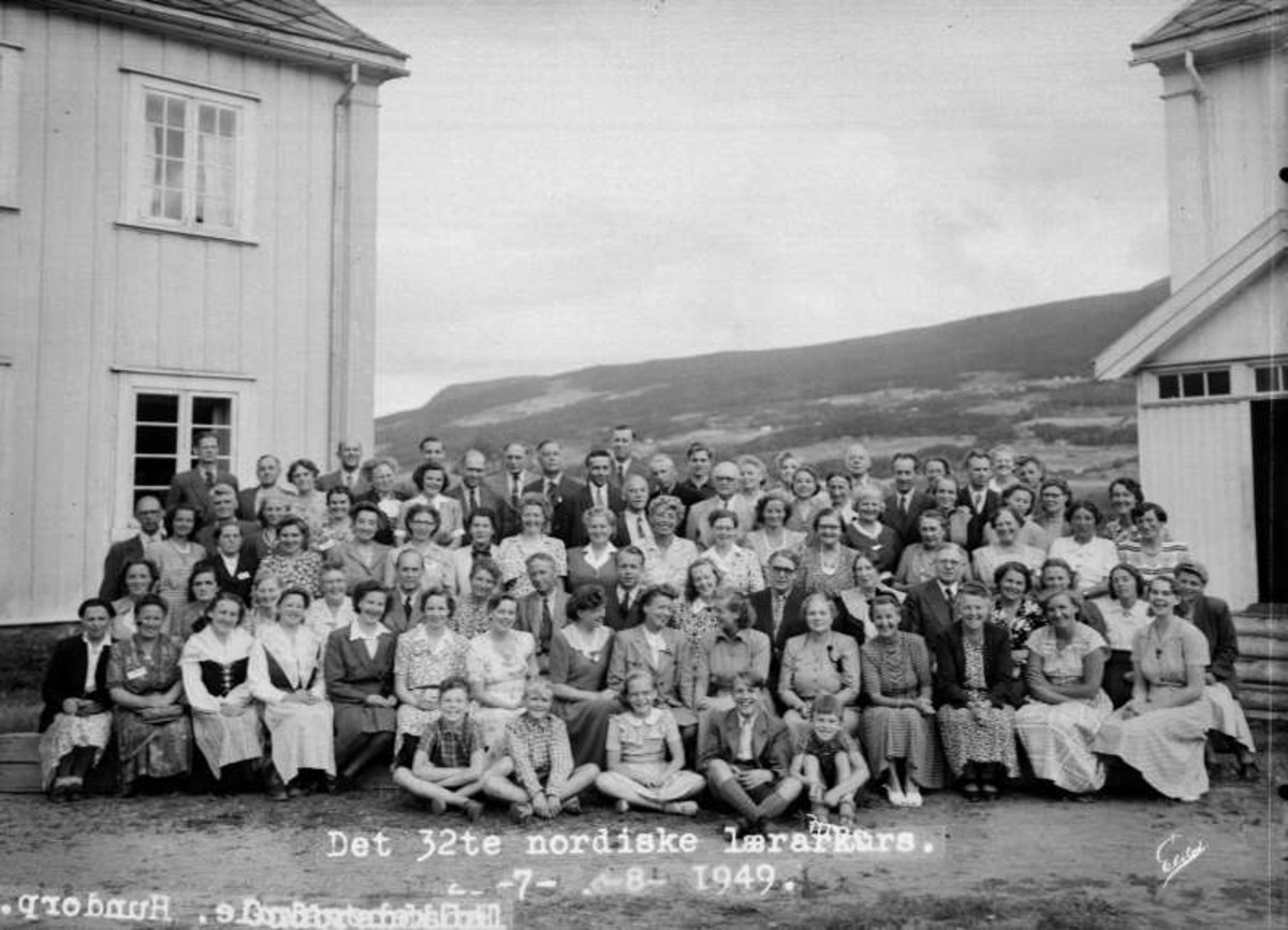 Hundorp. Gudbrandsdalens Folkehøgskule. Det 32. nordiske lærarkurs, Hundorp1949