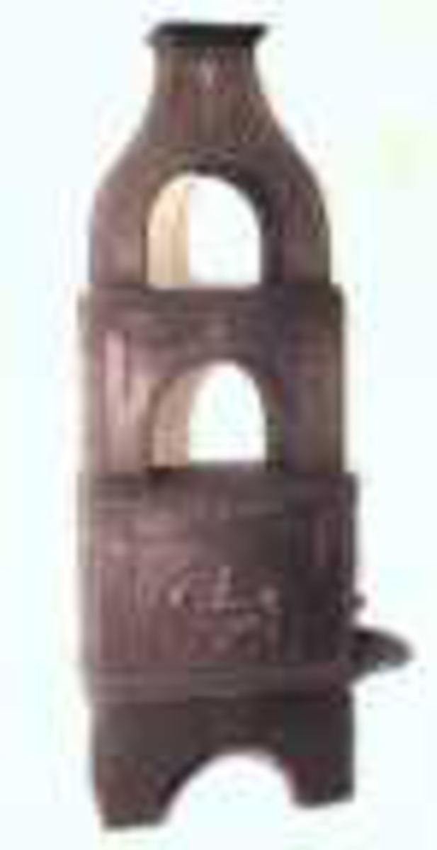 Vase, bukkehoder, perlefelt, perleguirlandre