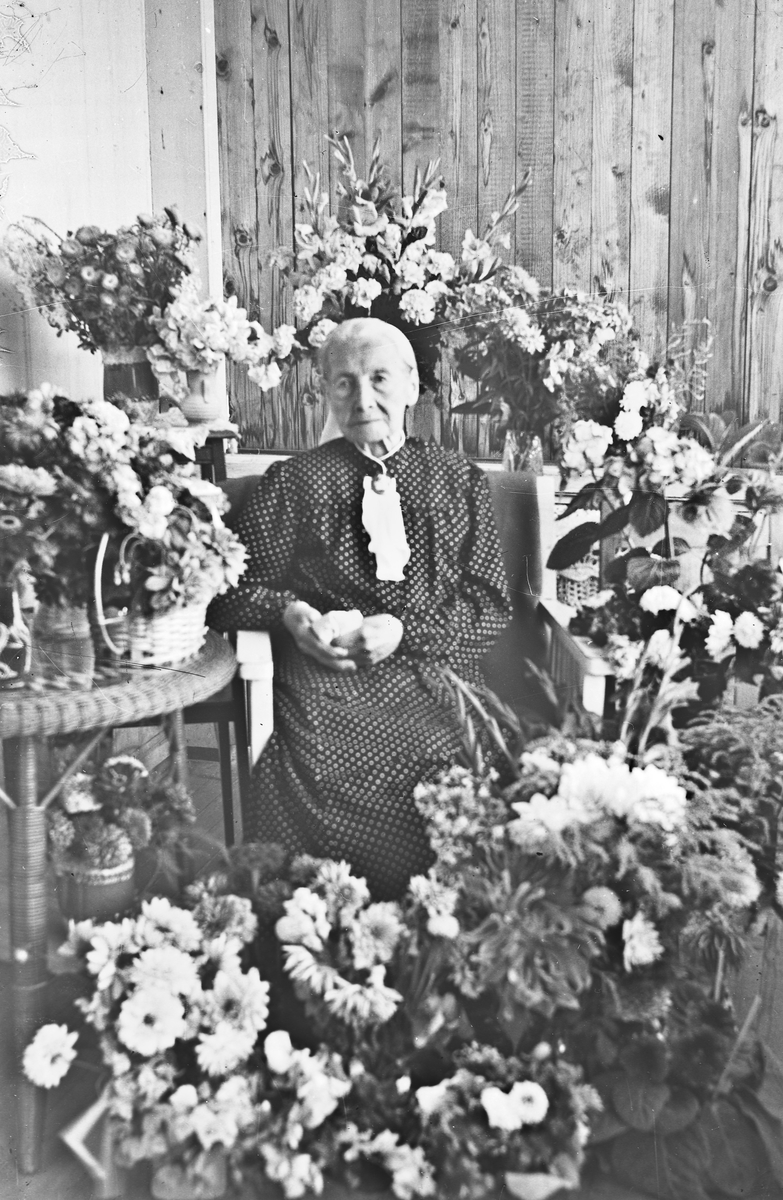 Eldre kvinne.