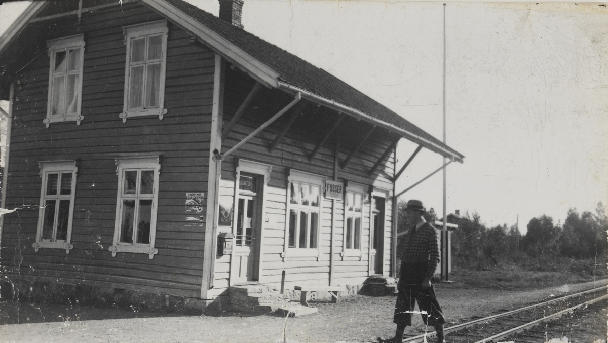 Fosser stasjon.