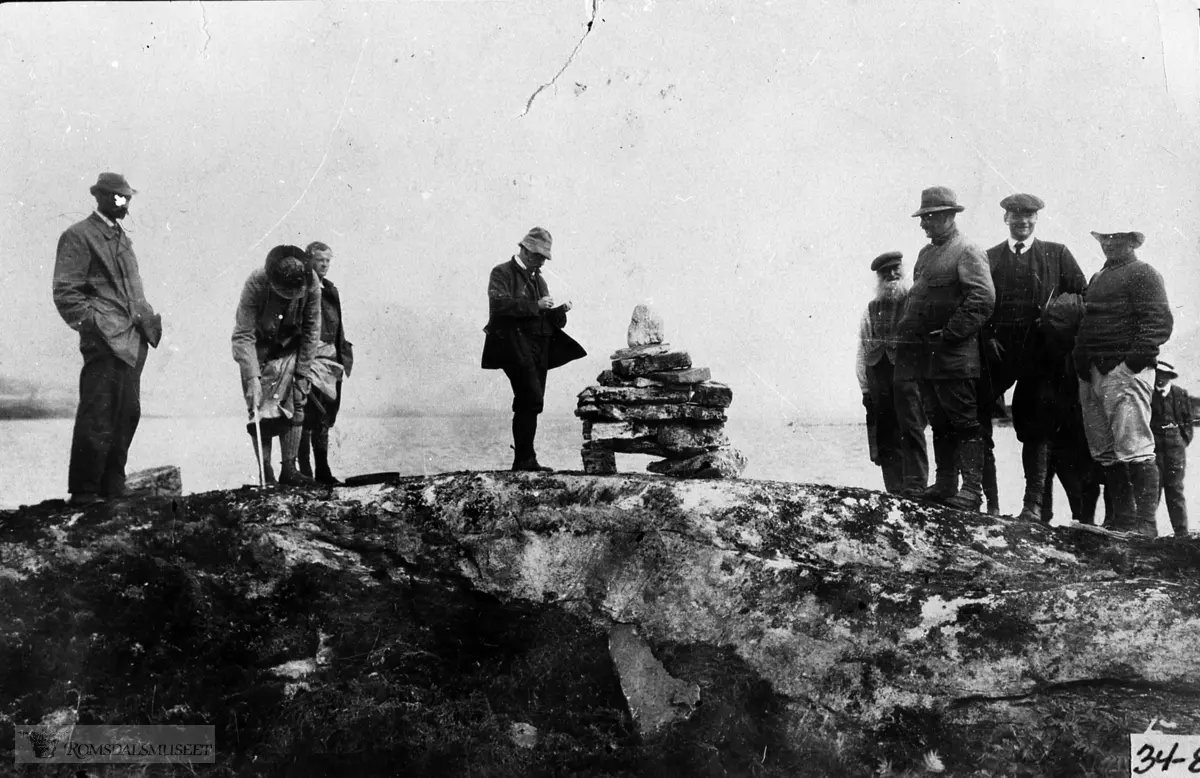 Høgfjellskommisjsonen 1916, Kongsvarden ved Aurstrupen, Aursjøen.