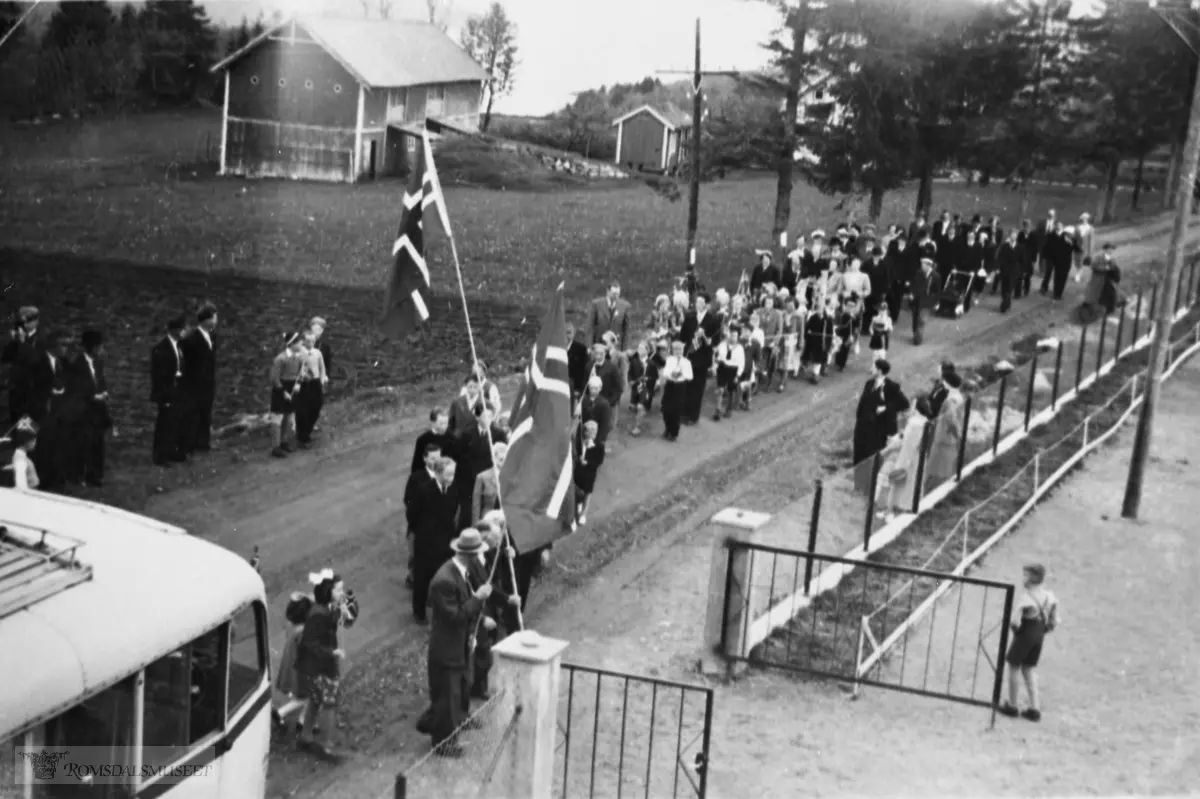 17. maitoget kommer til Rød skole