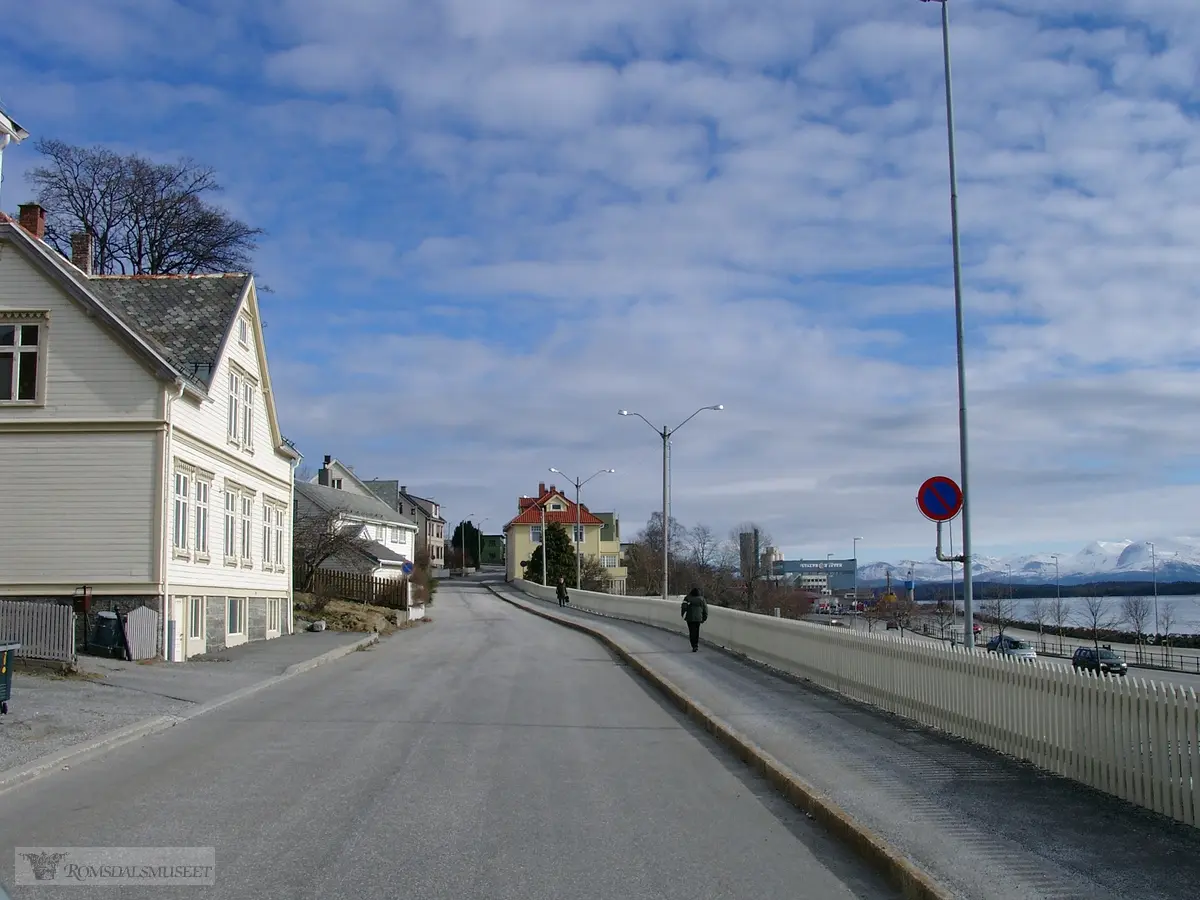 Strandgaten i Molde mot der hvor Grand Hotell sto.