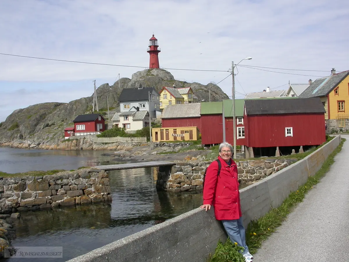 Ona. Onakalven i bakgrunnen.