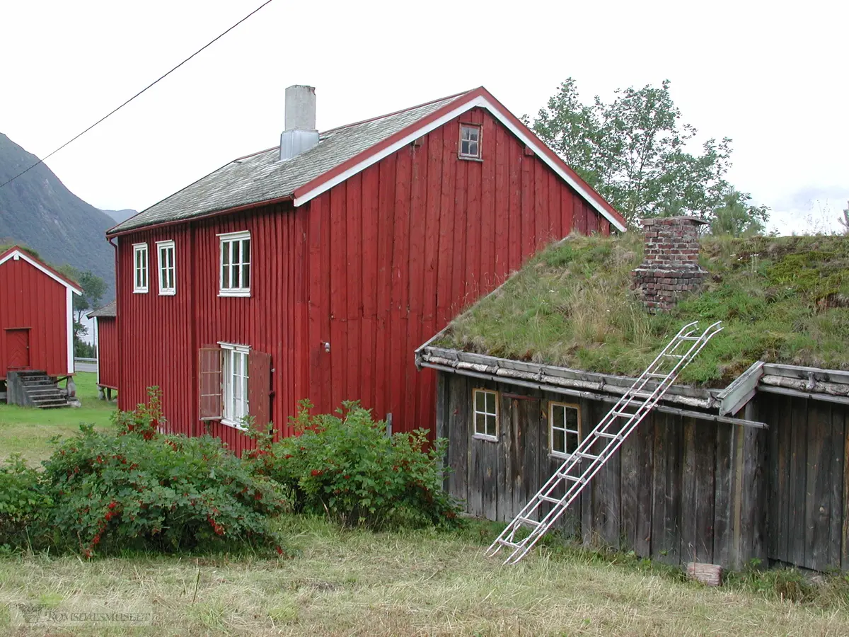 Nesset prestegård.