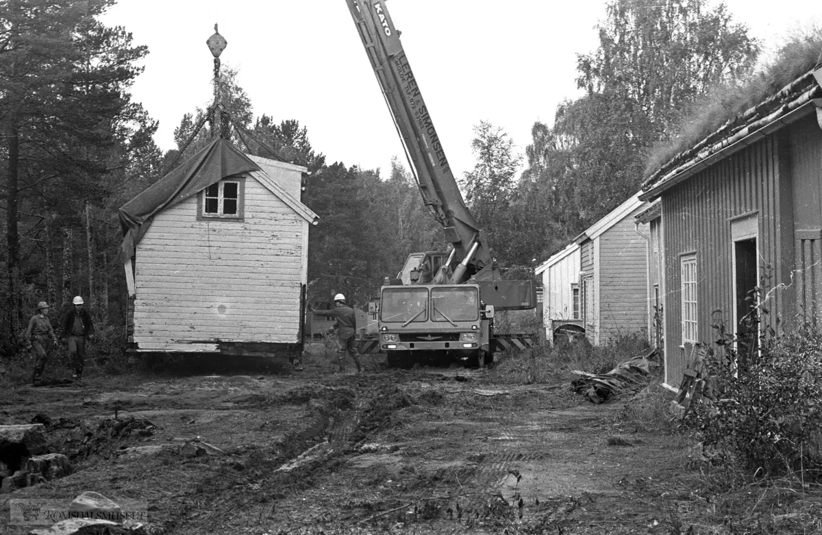 Flytting av Fannestrandsveien 10 til Romsdalsmuseet. .(Se korrespondansearkiv 613.1)