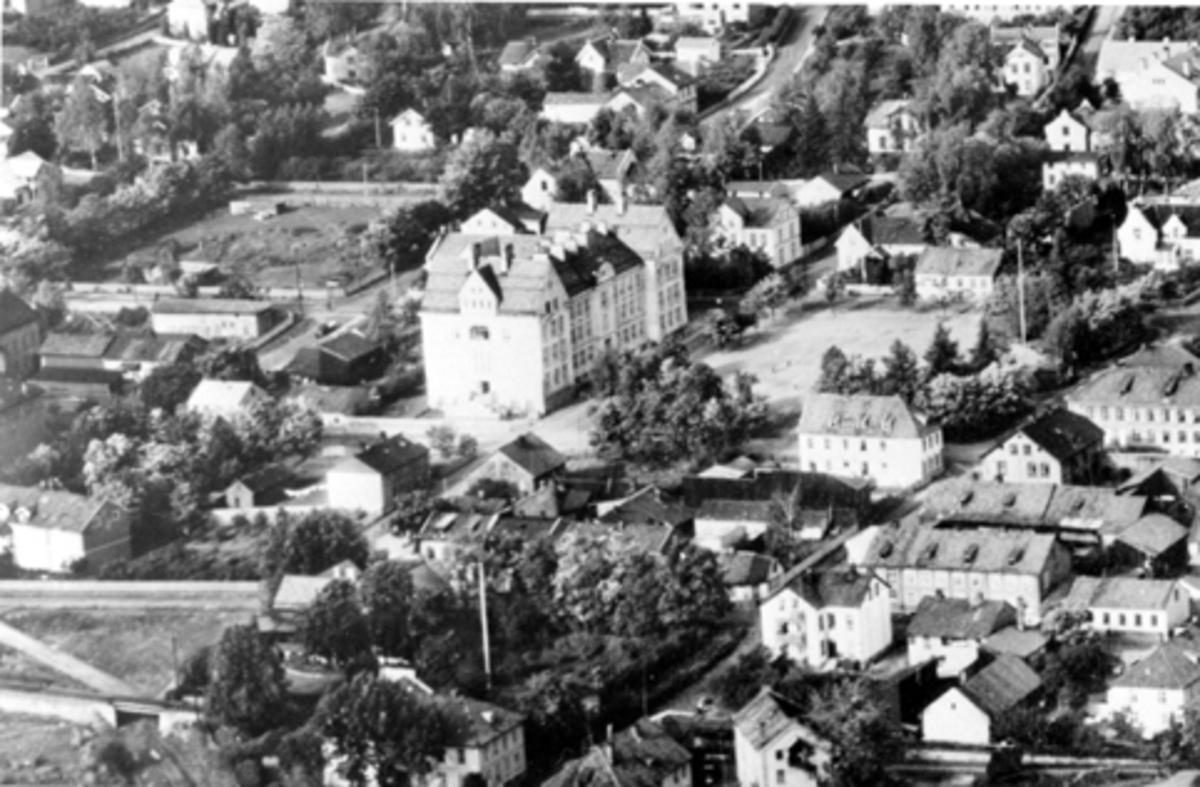 Hamar, Flyfoto, Vestbyen, Storhamargata, Torggata, Hamar katedralskole på Vestre Torg, Heidmanns gate,