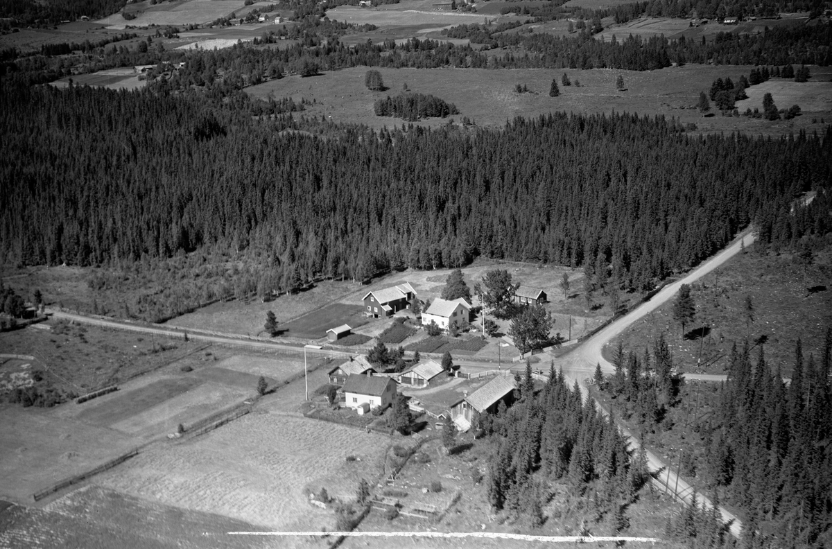 Flyfoto av Lundvoll, Lismarka, Ringsaker.
