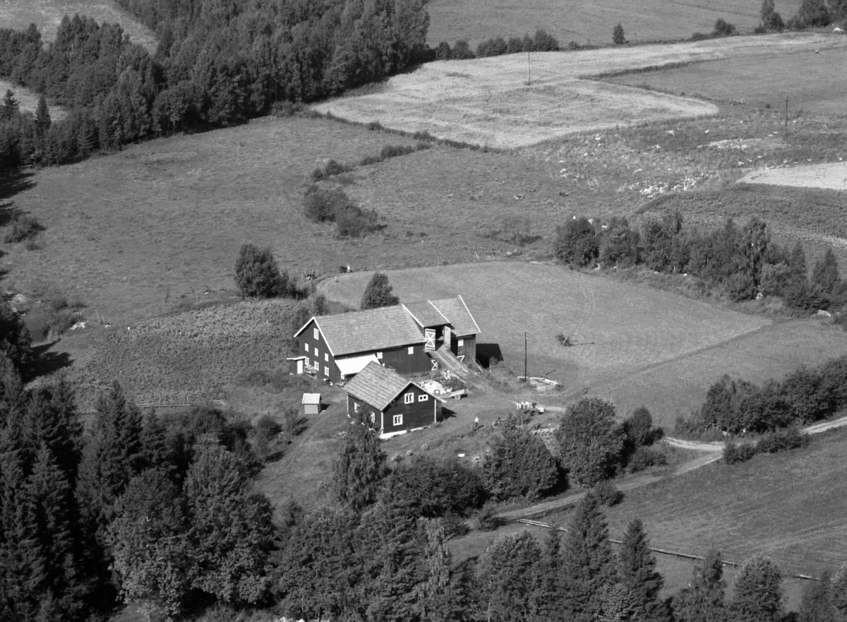 Flyfoto, Kroksrud søndre, Gaupen, Ringsaker.