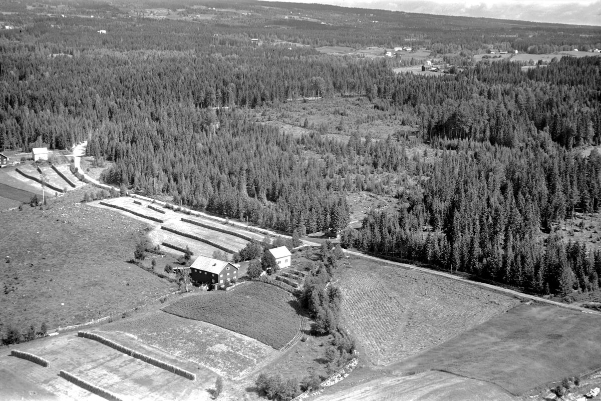 Flyfoto, Vang H, Markeng småbruk, gnr/bnr 29/13, Imerslundmarka 190