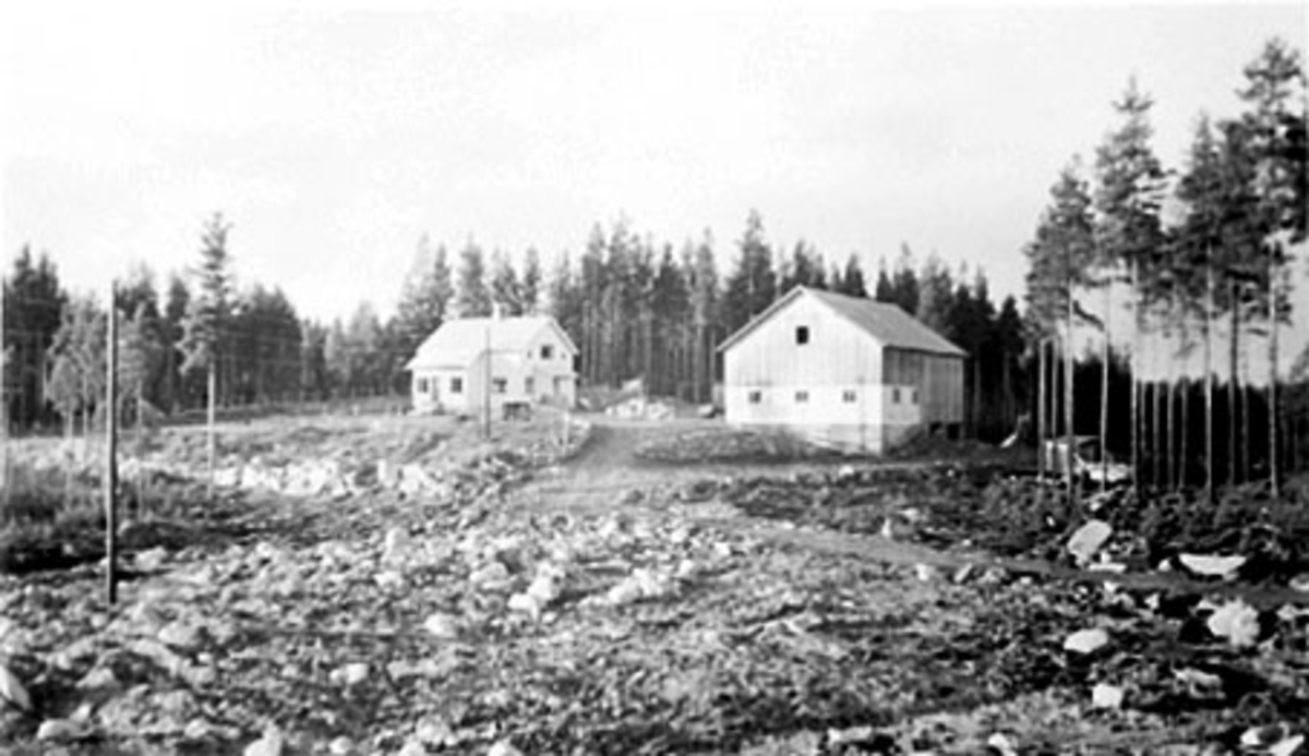 GRANHEIM, VALLSET, BUREISNINGSBRUK, NYBROTTSHJEM, RYDDET AV KRISTIAN ELLINGRUD