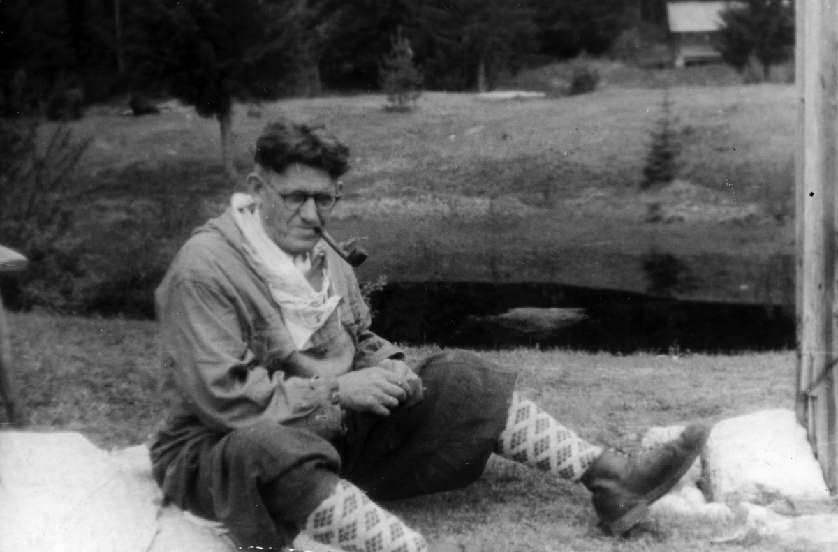 Kristian Fjeld, Ordfører i Stange kommune 1926-1941, 1945. 