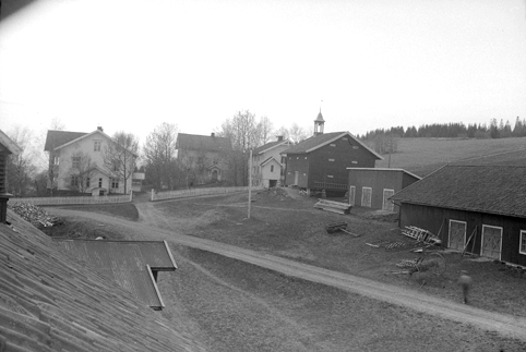 SKJELLUNGSBERG, GARDSTUN, FURNES i Ringsaker, GNR. 241-1, Se Furnes Bygdebok 1 s. 256.