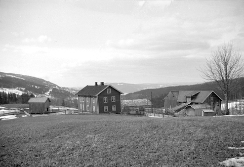 HUS, MAUSET SØNDRE, FURNES, Ringsaker, FB1. 145, GNR. 213-1