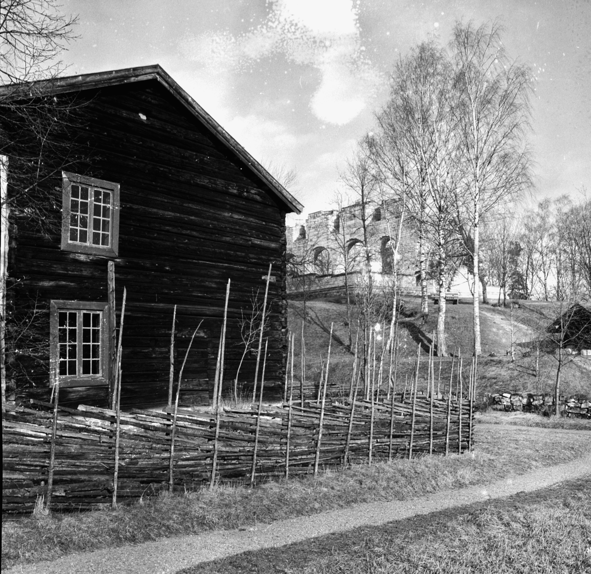 HEDMARKSMUSEET. DOMKIRKERUINEN. STED: DOMKIRKEODDEN KOMMUNE: HAMAR FOTO:EGIL M. KRISTIANSEN 