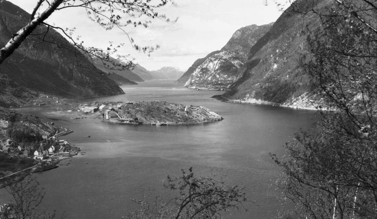 Eitrheimsneset, Egne Hjem og Sørfjorden