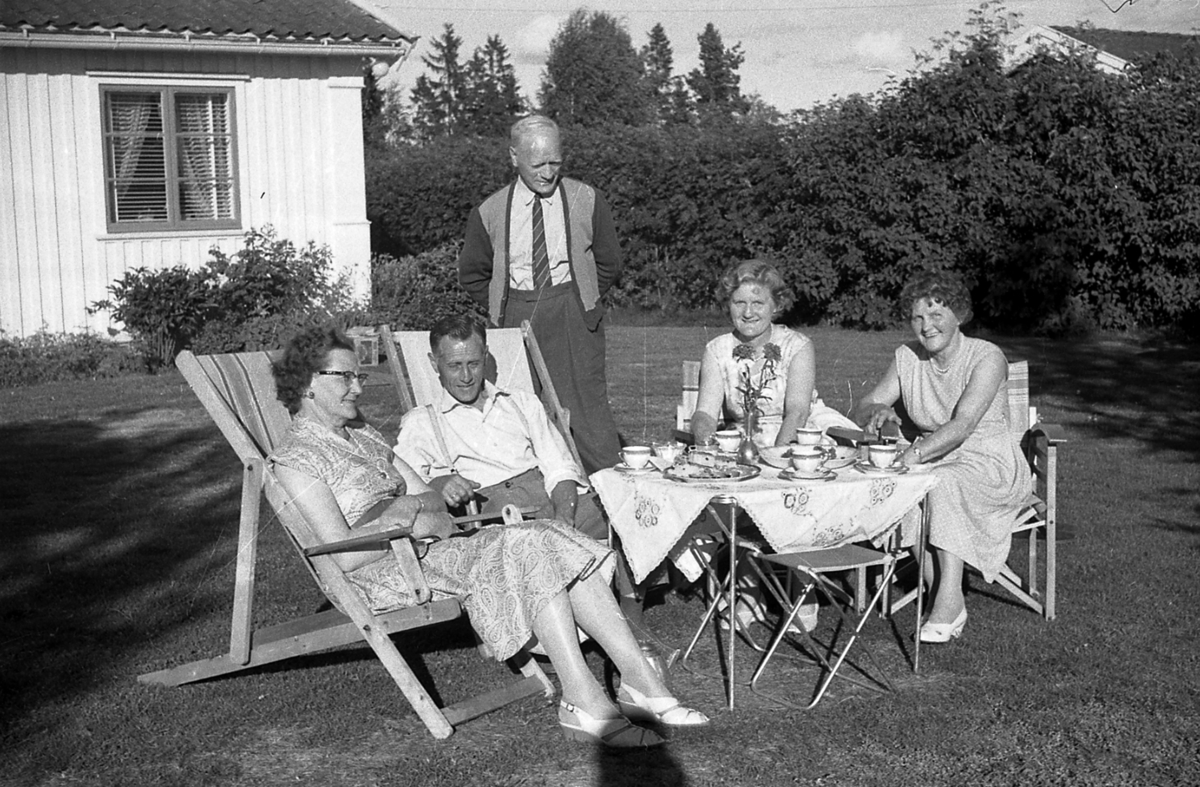 Hageselskap