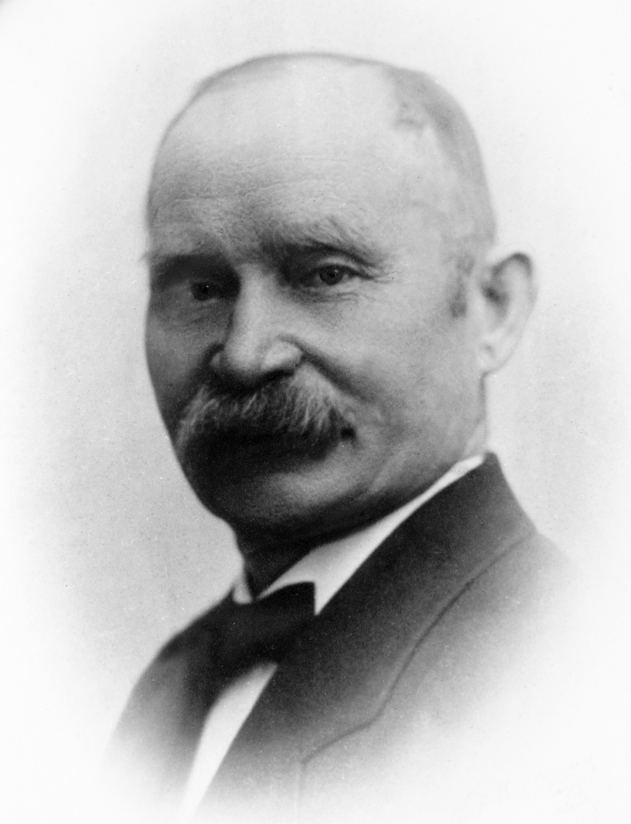 P. C. Løken