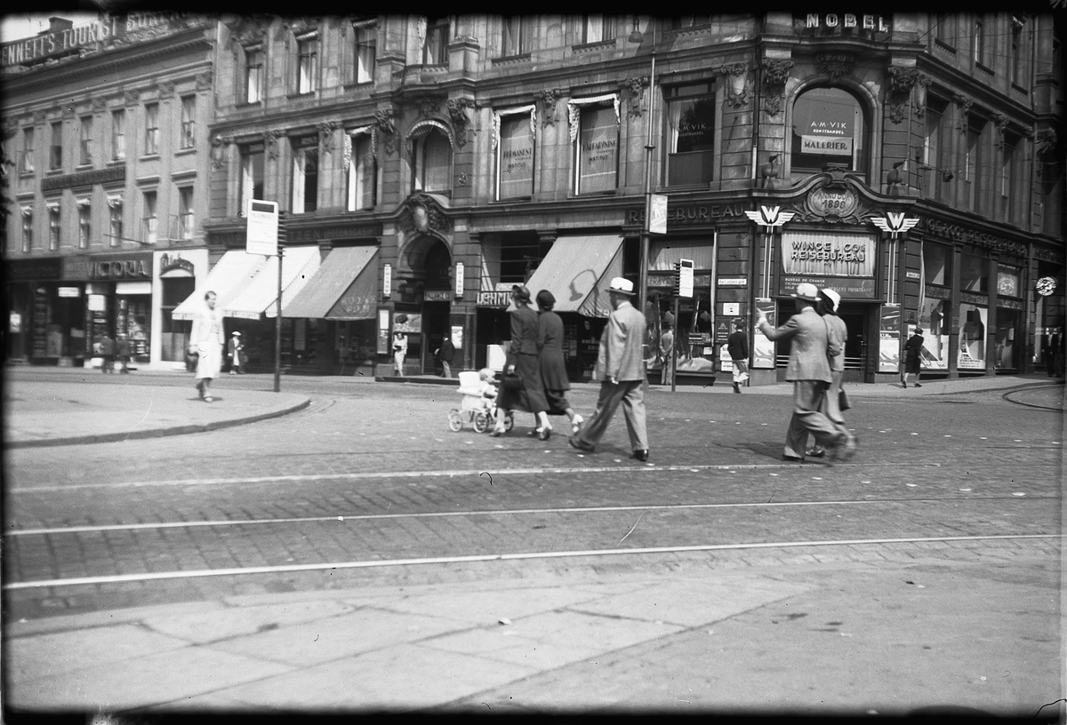 HJØRNET KARL JOHANS GATE, ROSENKRANTZ GATE, OSLO. 