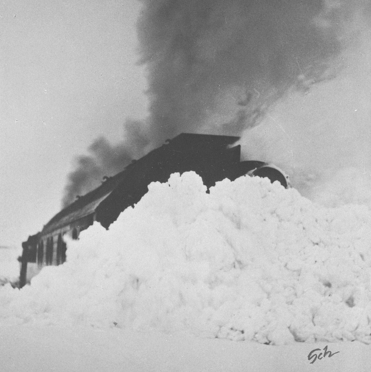 Snøbrøyting på jernbanen over Saltfjellet