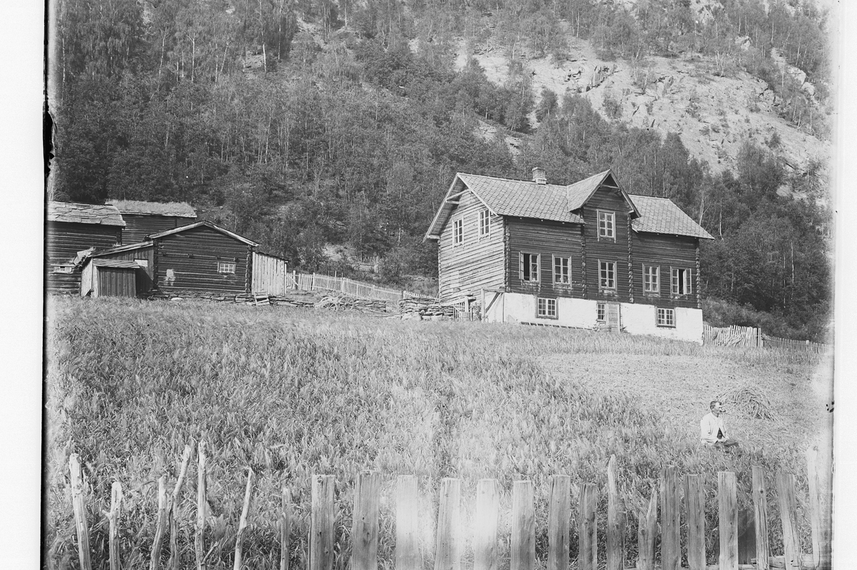 Oppland, Sel kommune, Øvre Dahle gård, øvre Dale, senere gamlehjem fra 1917 til 1960,