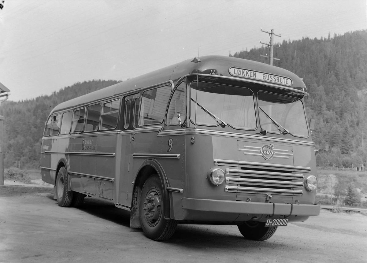 Buss nr. 9. Løkken bussrute. Volvo.