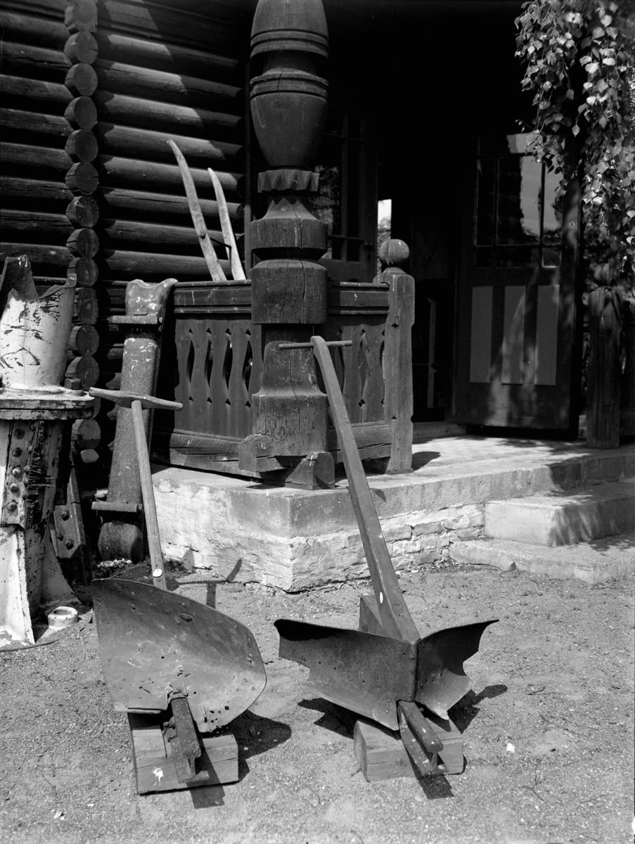 Hamar, Disen, Norsk Jernbanemuseum, åpnet på Disen 8. september 1930, plog for jernbaneskinne,