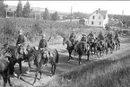 Avmarsch från Skövde - början på sommarmarschen 1934. (Hemmarsch?)