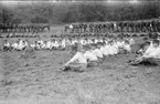 Genomgång av dagens övningar under sommarmarsch på 1930-talet.