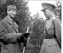 General Henry Peyron och Överste Sven Colliander.