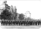 Fotot taget på K 1 kaserngård. Eskort vid prins Eugens begravning, Stockholm augusti 1947.