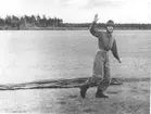 Fallskärmsjägarskolan Karlsborg 1955.Landning