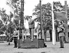 Fallskärmsjägarskolan i Karlsborg 1956.Chefen talar.