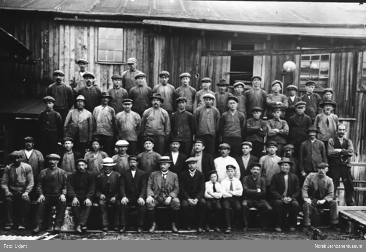 Arbeidsstokken på Øieren bruk 1918
