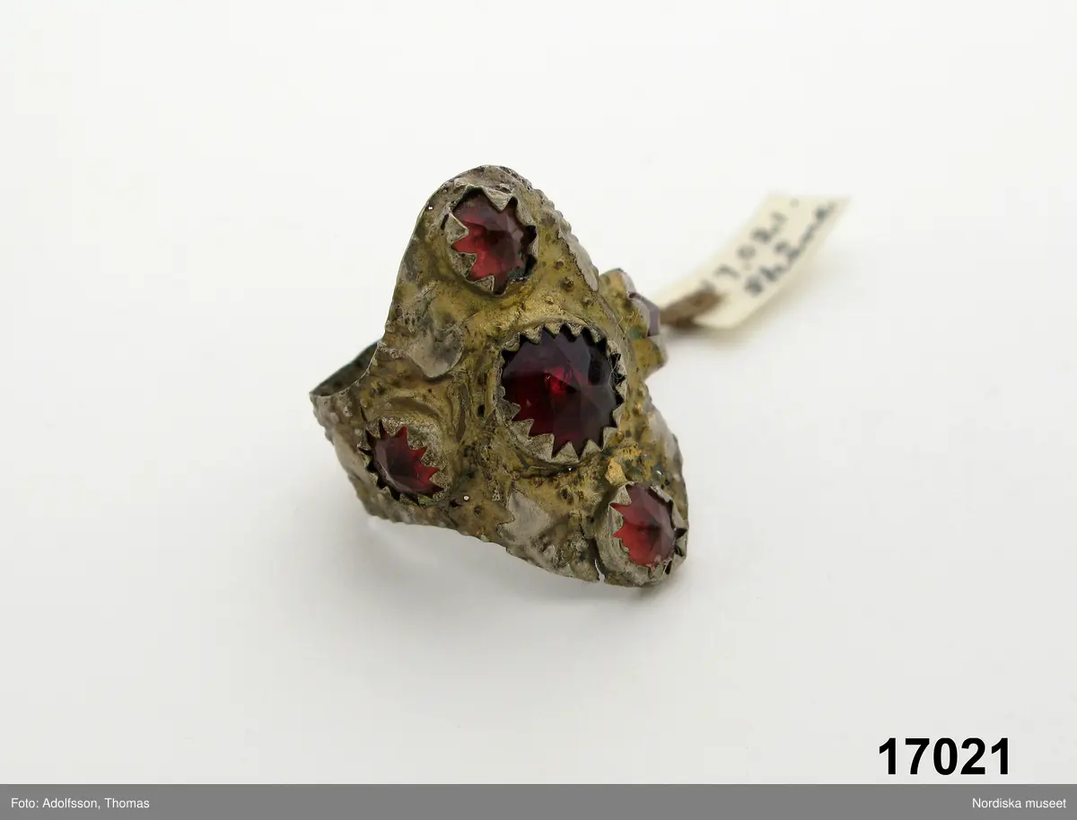 Ring