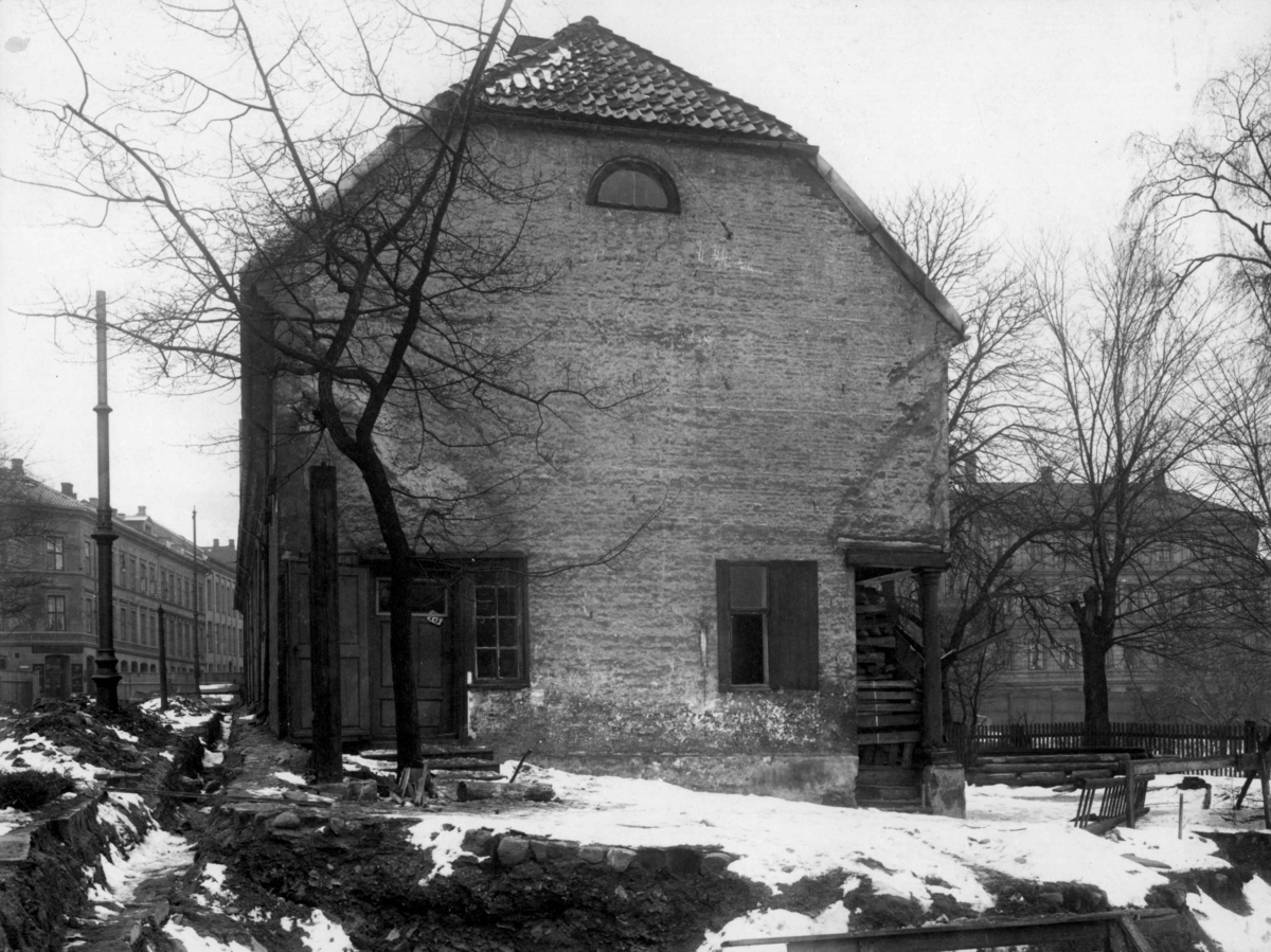 Oslo Ladegård, Oslogate 13, Oslo. Huset sett fra kortvegg.