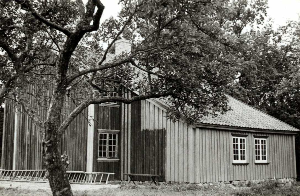 Mellem Støtvik, Rygge, Østfold. Våningshus.