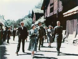 Dronning Elizabeths besøk på Norsk Folkemuseum 25. mai 1955.